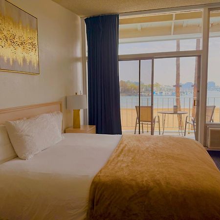 Foghorn Harbor Inn Marina del Rey Extérieur photo