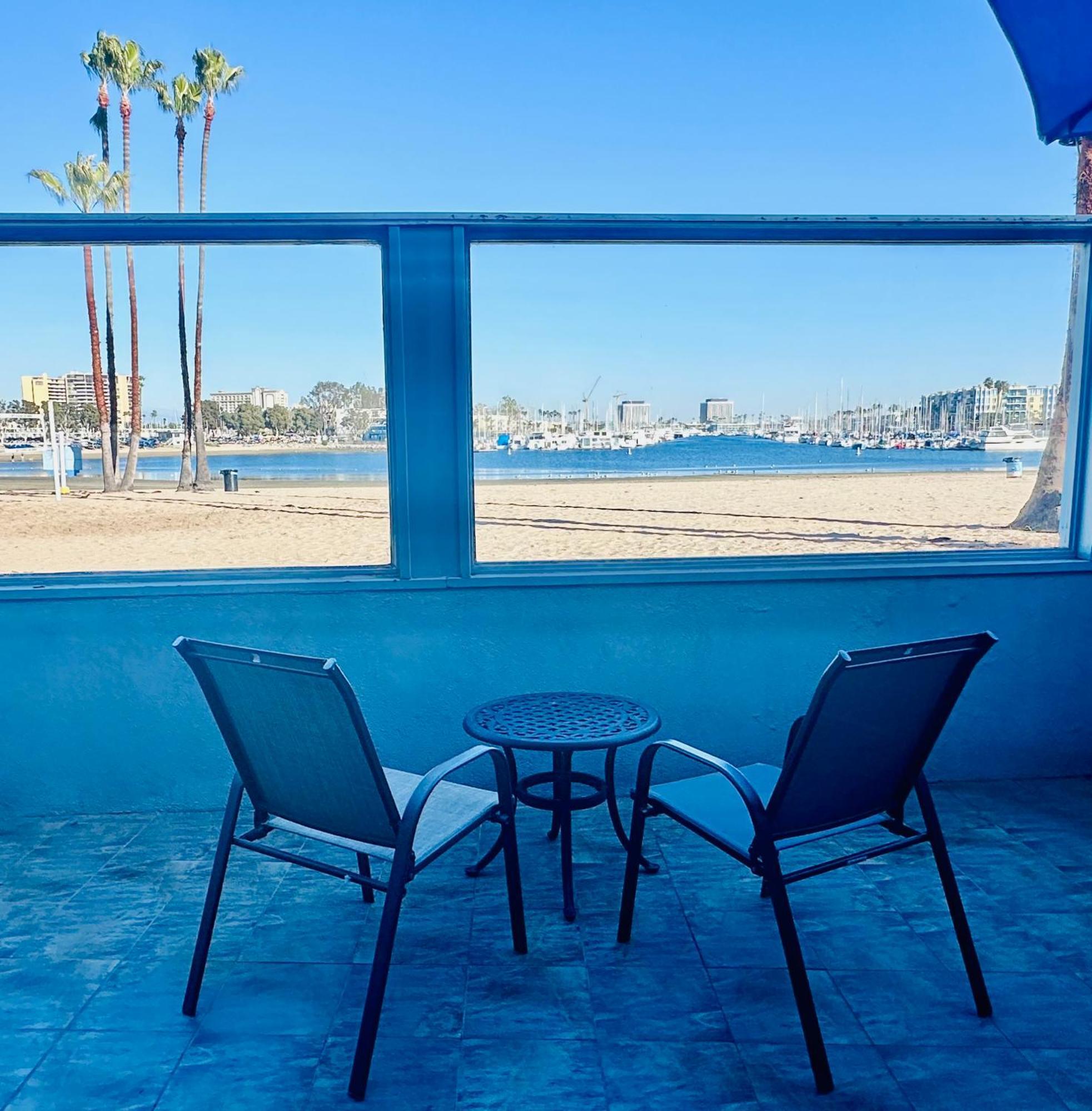 Foghorn Harbor Inn Marina del Rey Extérieur photo