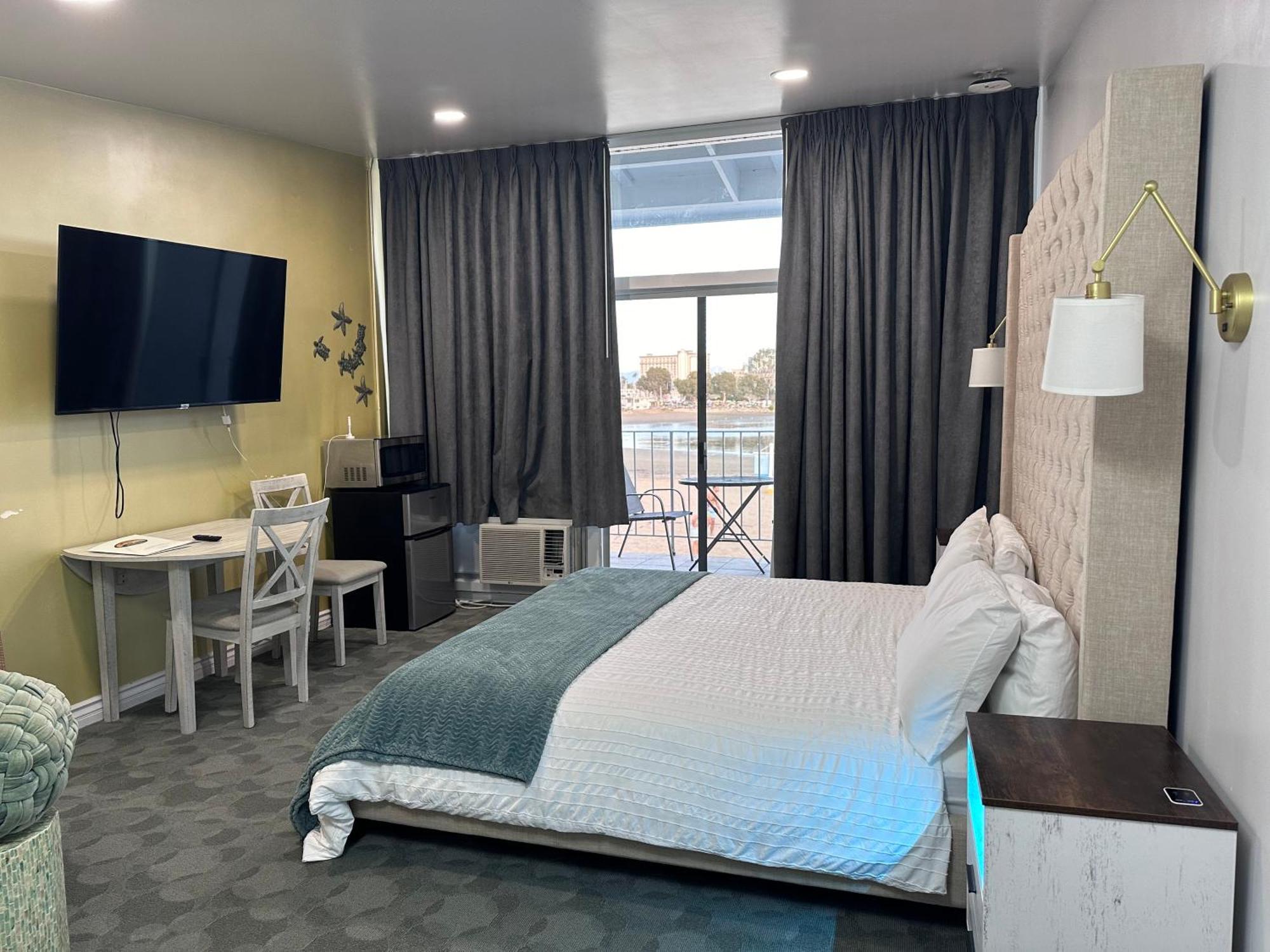 Foghorn Harbor Inn Marina del Rey Extérieur photo