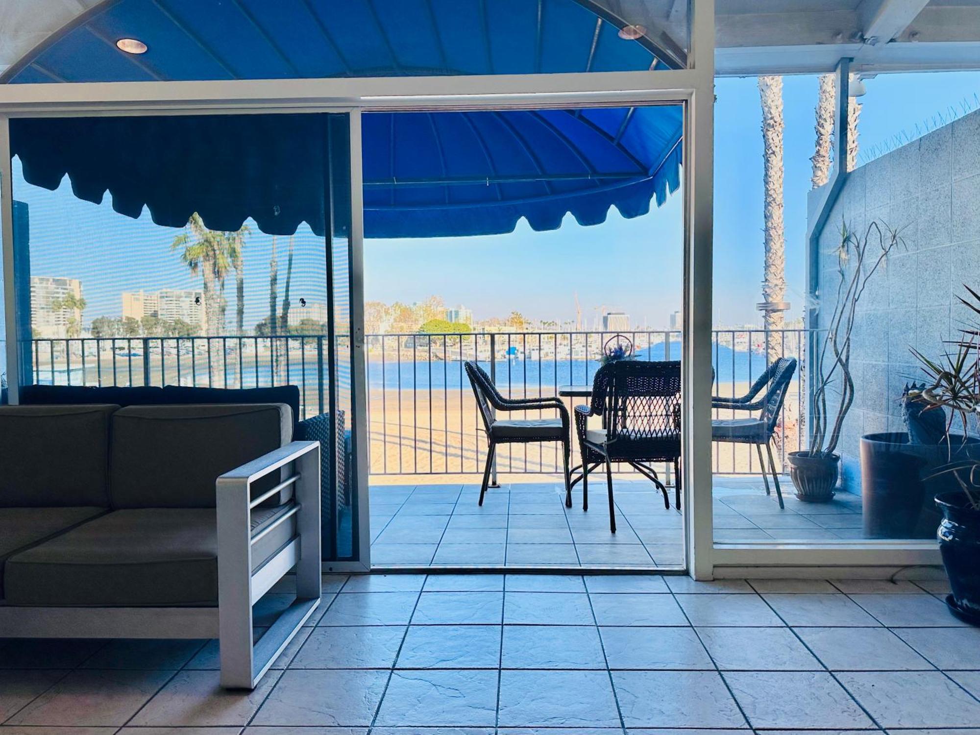 Foghorn Harbor Inn Marina del Rey Extérieur photo
