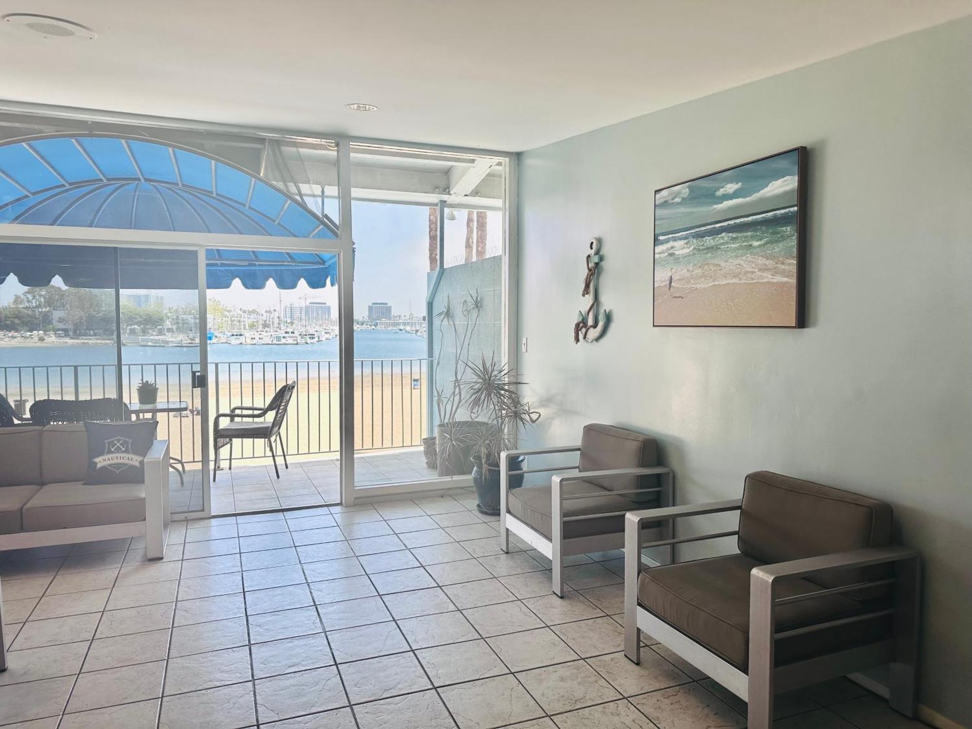 Foghorn Harbor Inn Marina del Rey Extérieur photo