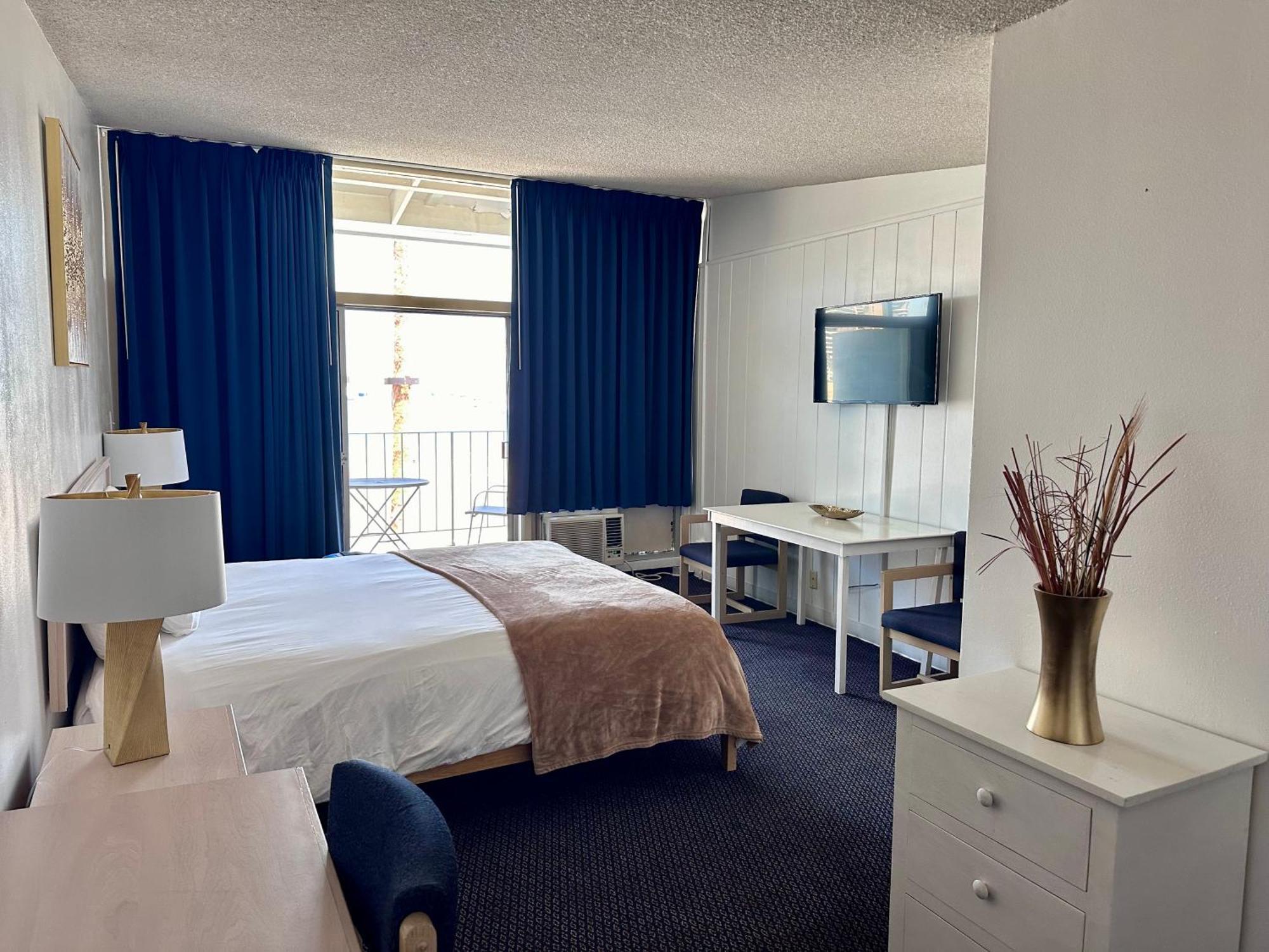 Foghorn Harbor Inn Marina del Rey Extérieur photo