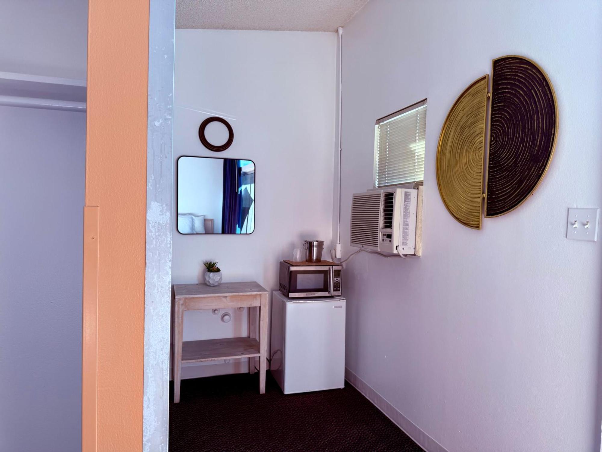 Foghorn Harbor Inn Marina del Rey Extérieur photo